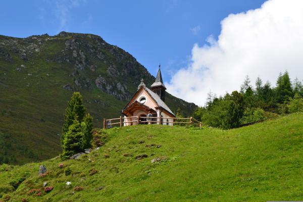 Kapelle Landschaft Berge Himmel Zillertal