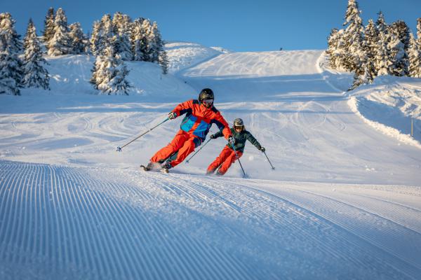 Hochzillertal skifahrer Piste winter